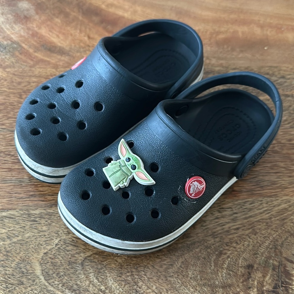 Kids crocs